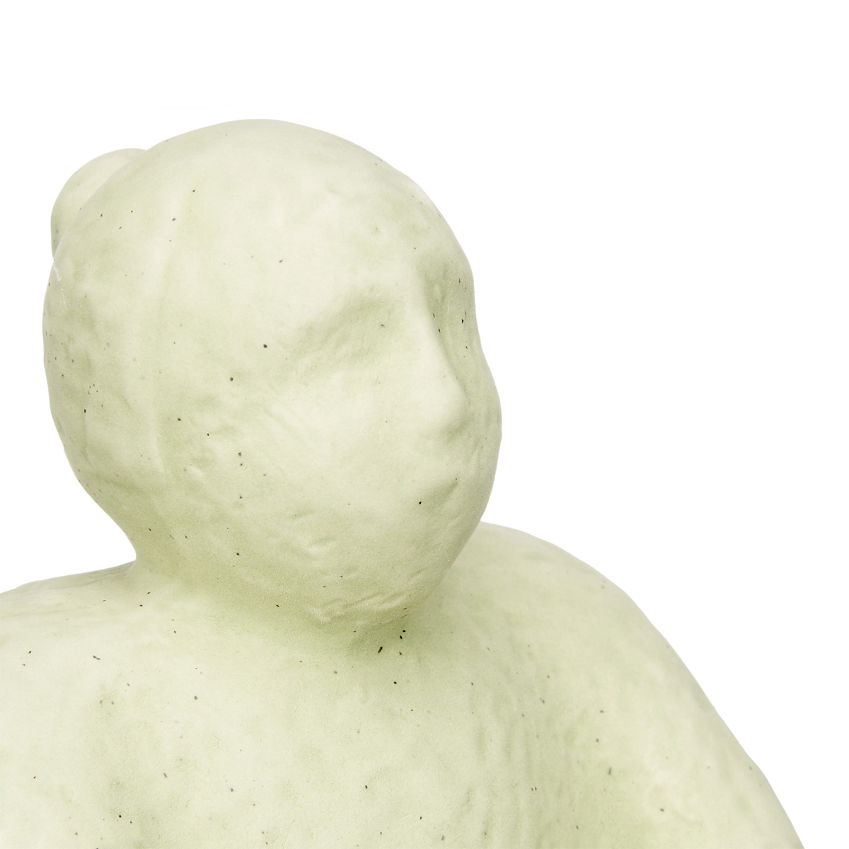 Est&aacute;tua figura de mulher sentada em cer&acirc;mica verde 30cm