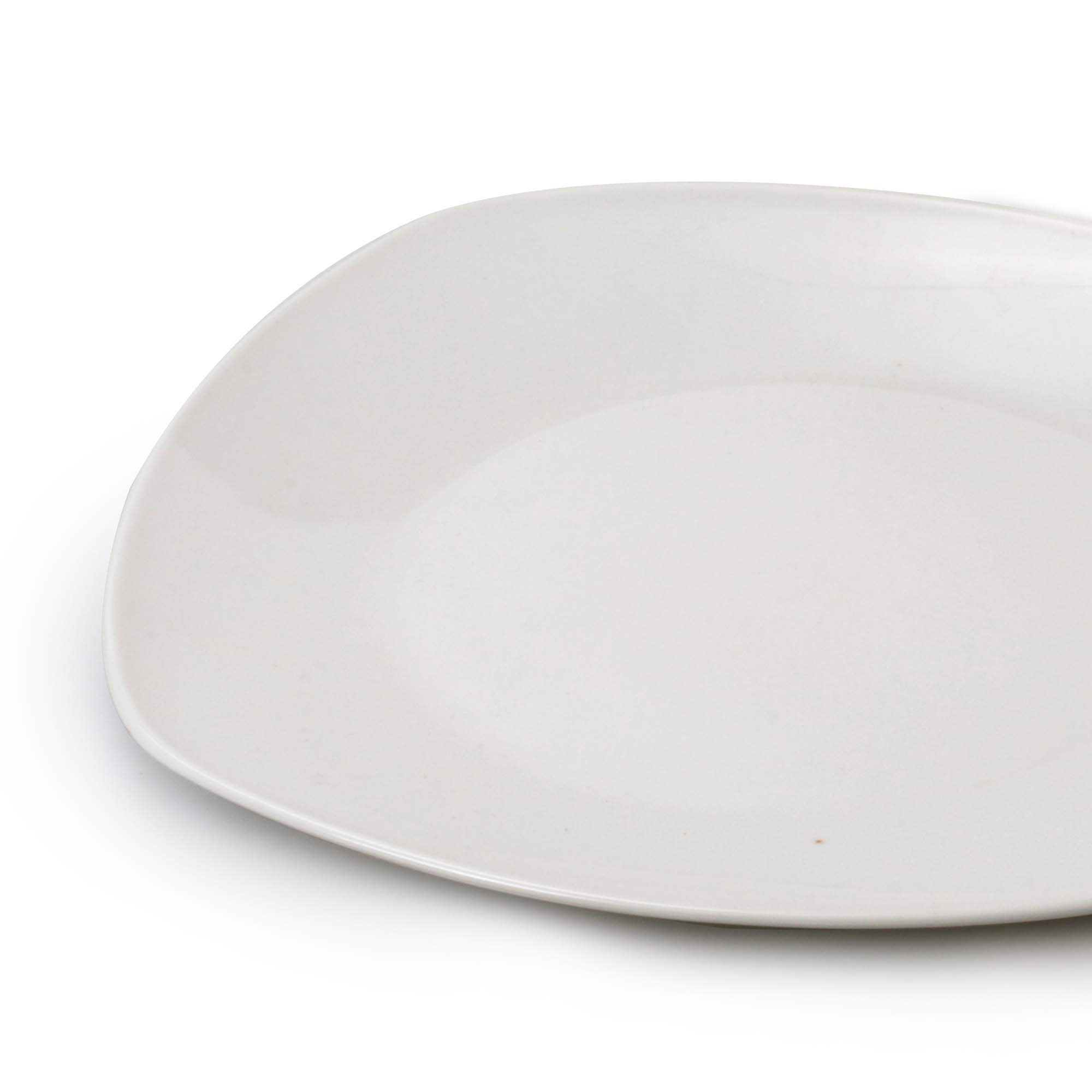 Prato raso branco quadrado em cerâmica