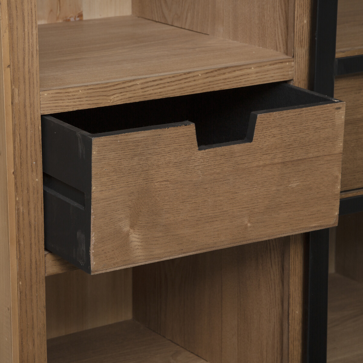 Estante DANIK castanha em madeira