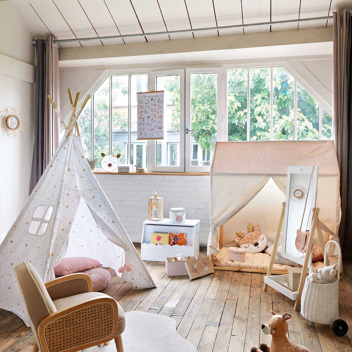 Tenda TIPI dourada e branca 130x160cm