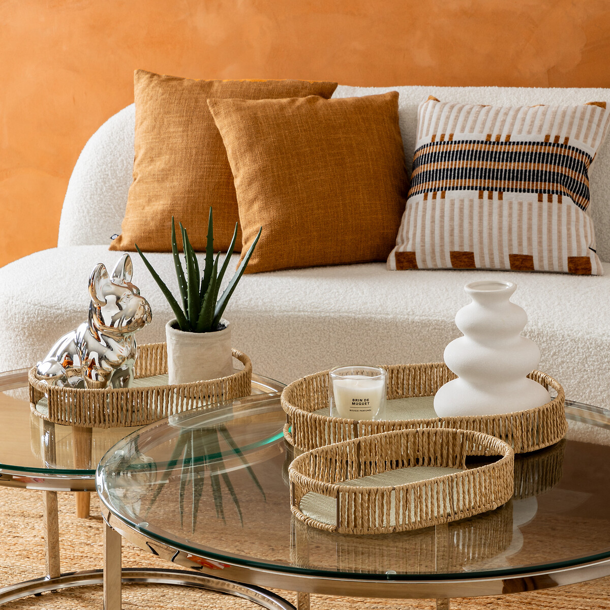 Sofá INSI branco em tecido 172x75x72cm