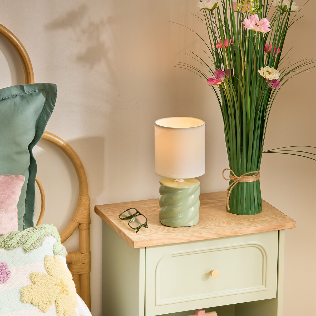 Candeeiro de mesa verde em cer&acirc;mica 17cm