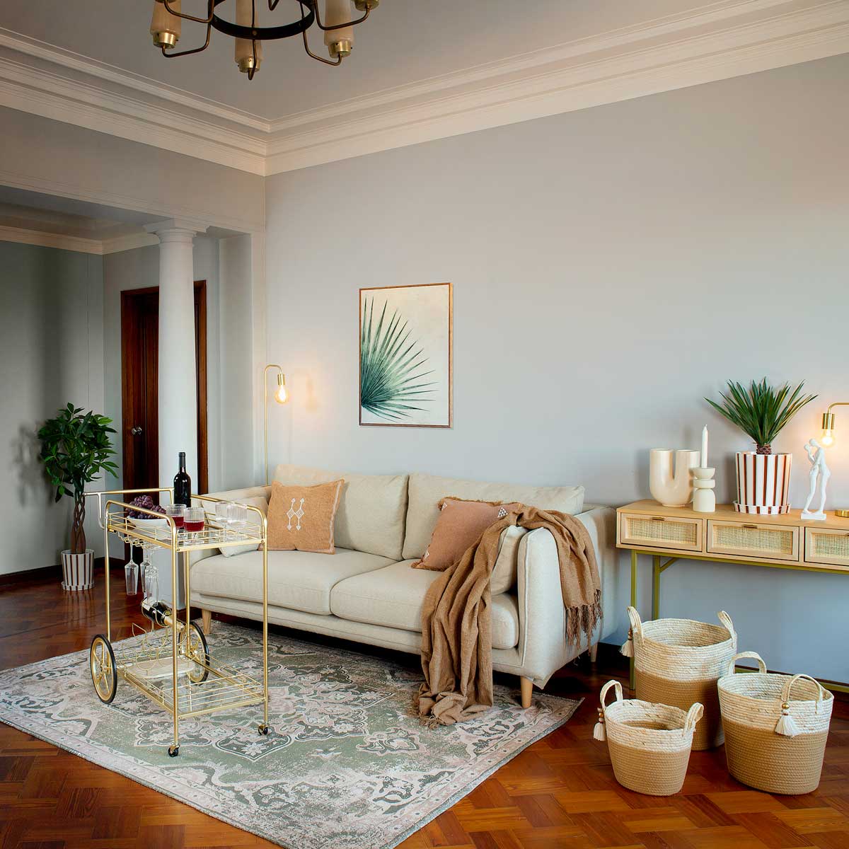 Consola RAYO bege com 3 gavetas