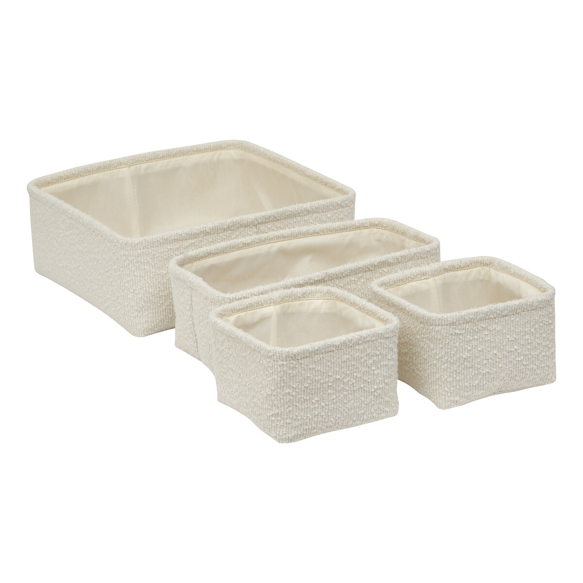 Conjunto de 4 cestos brancos em tecido boucl&eacute;