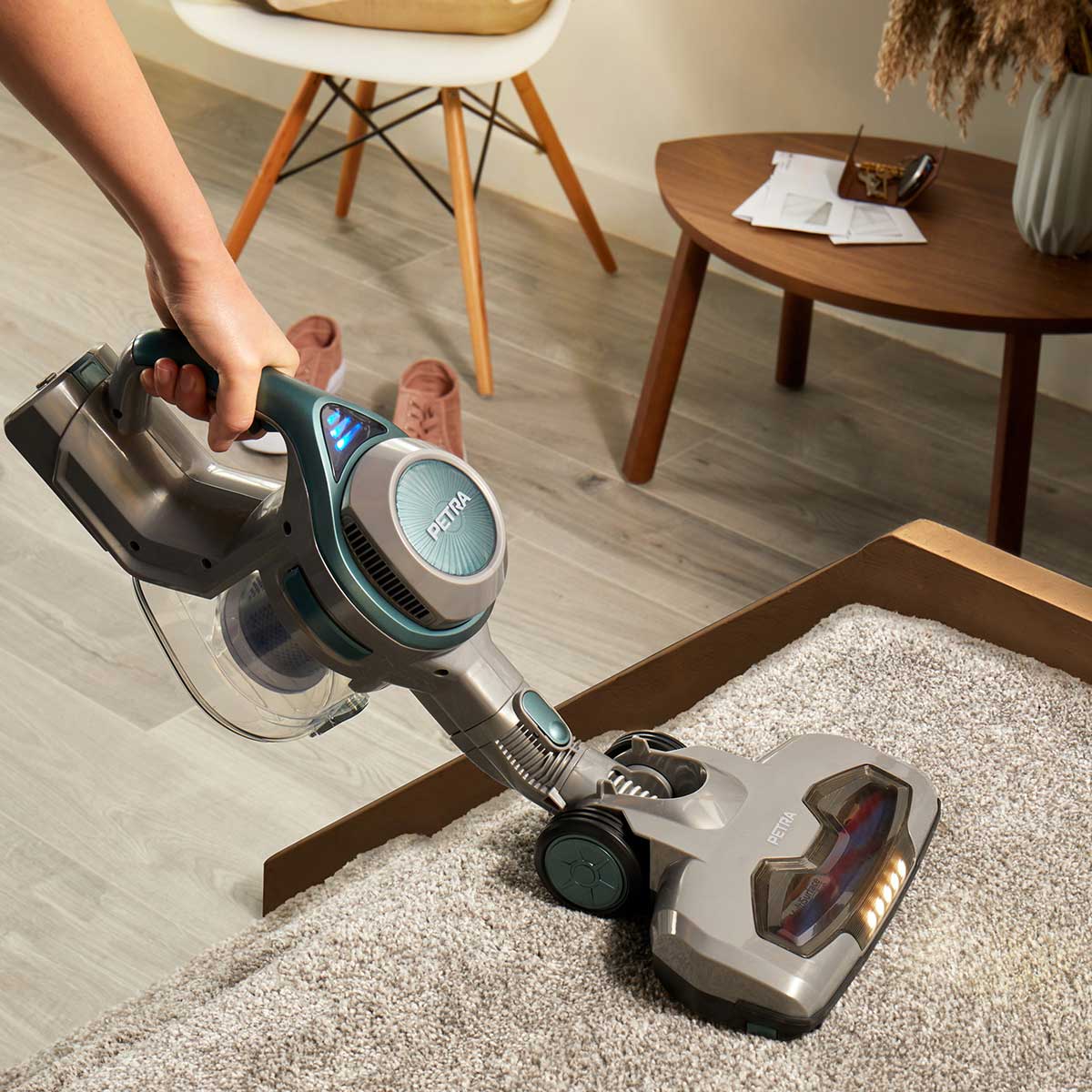 Aspirador vertical Petra sem fio 22,2v,  Aspirador vertical Petra sem fio 22,2v