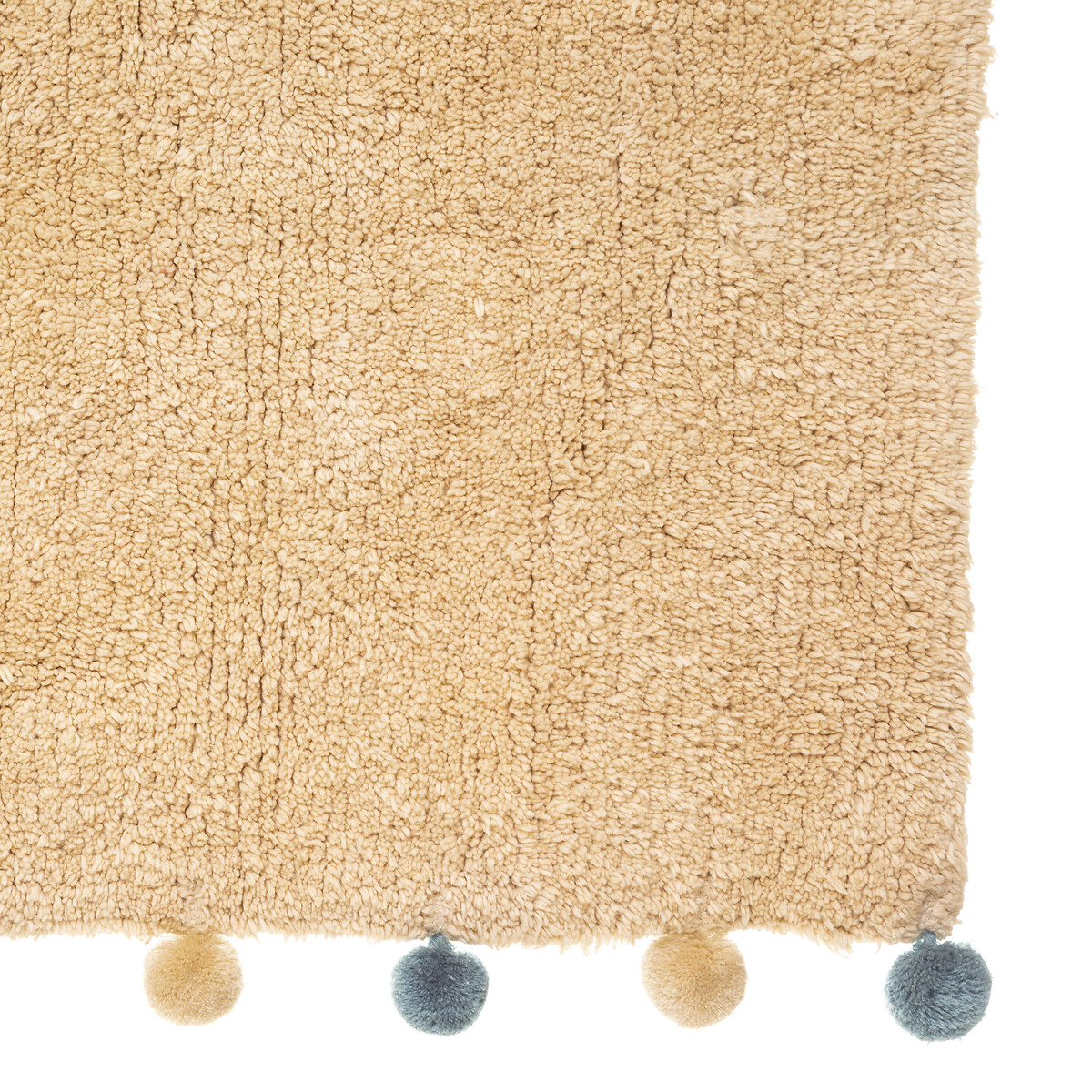 Tapete bege com pompons 100x150cm