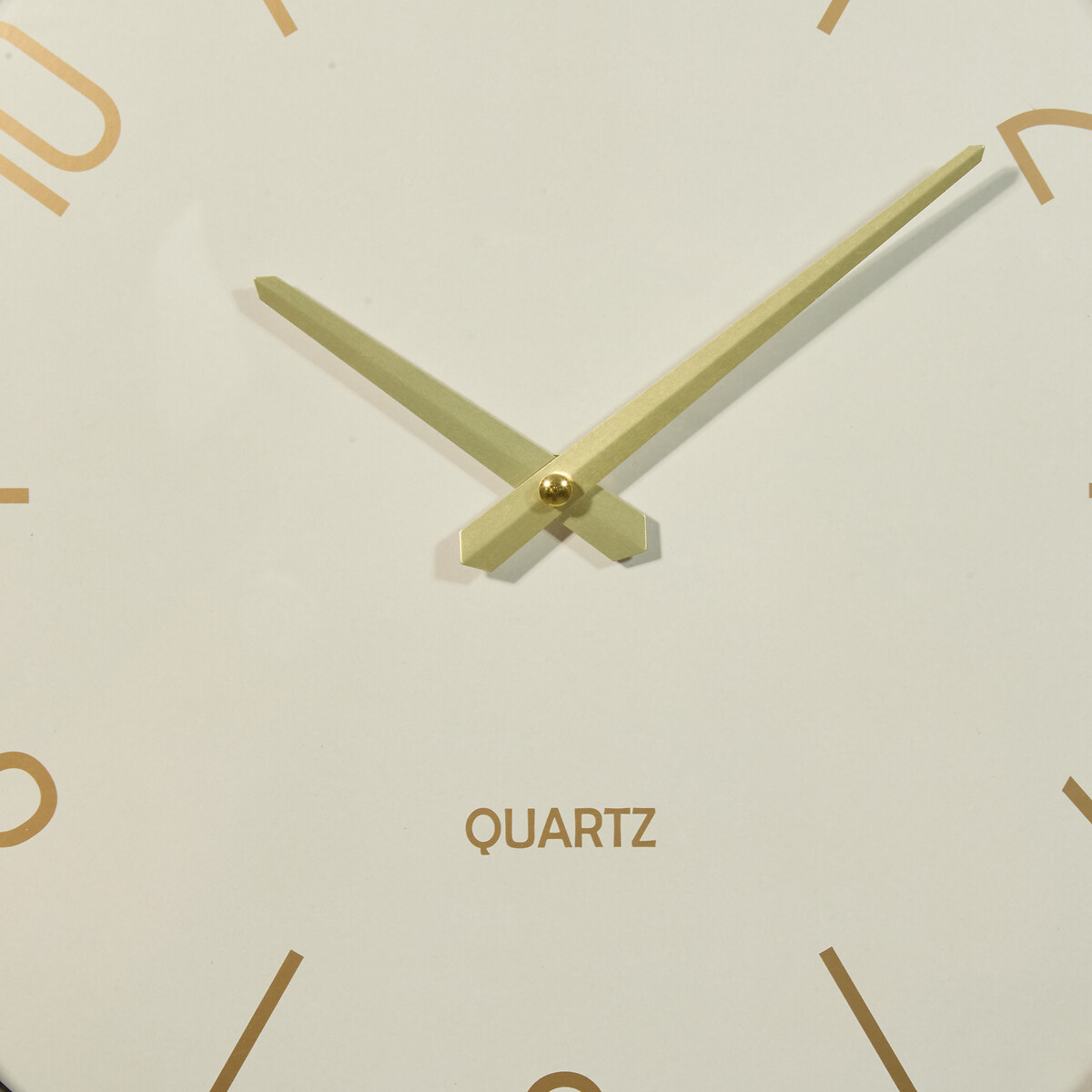 Rel&oacute;gio de parede YANN dourado 38cm