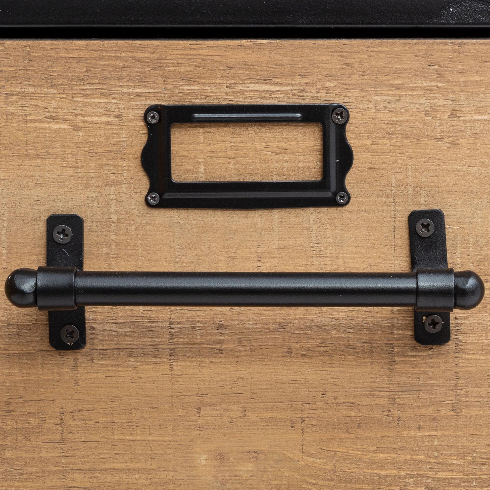 C&oacute;moda com 10 gavetas BARIS