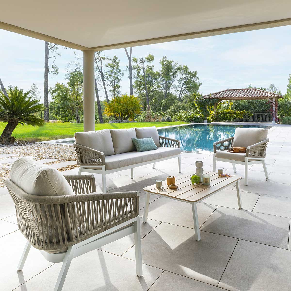 Conjunto de jardim ORIENGO taupe e branco