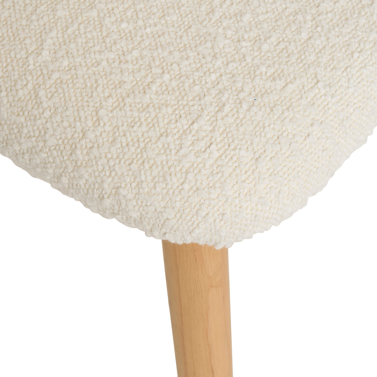 Cadeira SARI branca com tecido boucl&eacute; 56x71cm