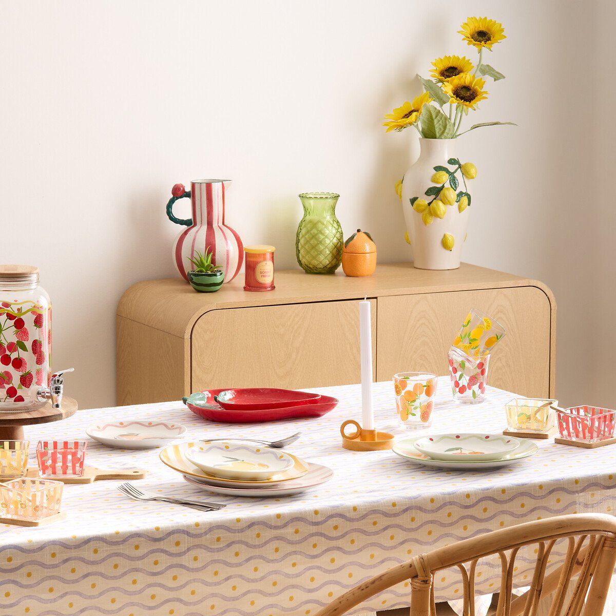 Jarra com lim&otilde;es 3d FRUITY em cer&acirc;mica 32cm