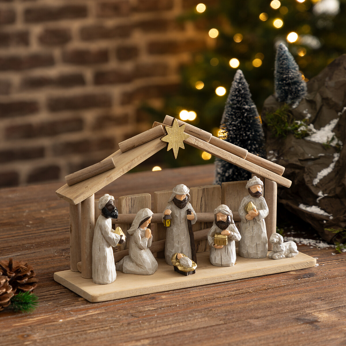Presépio com 7 figuras,  Presépio com 7 figuras