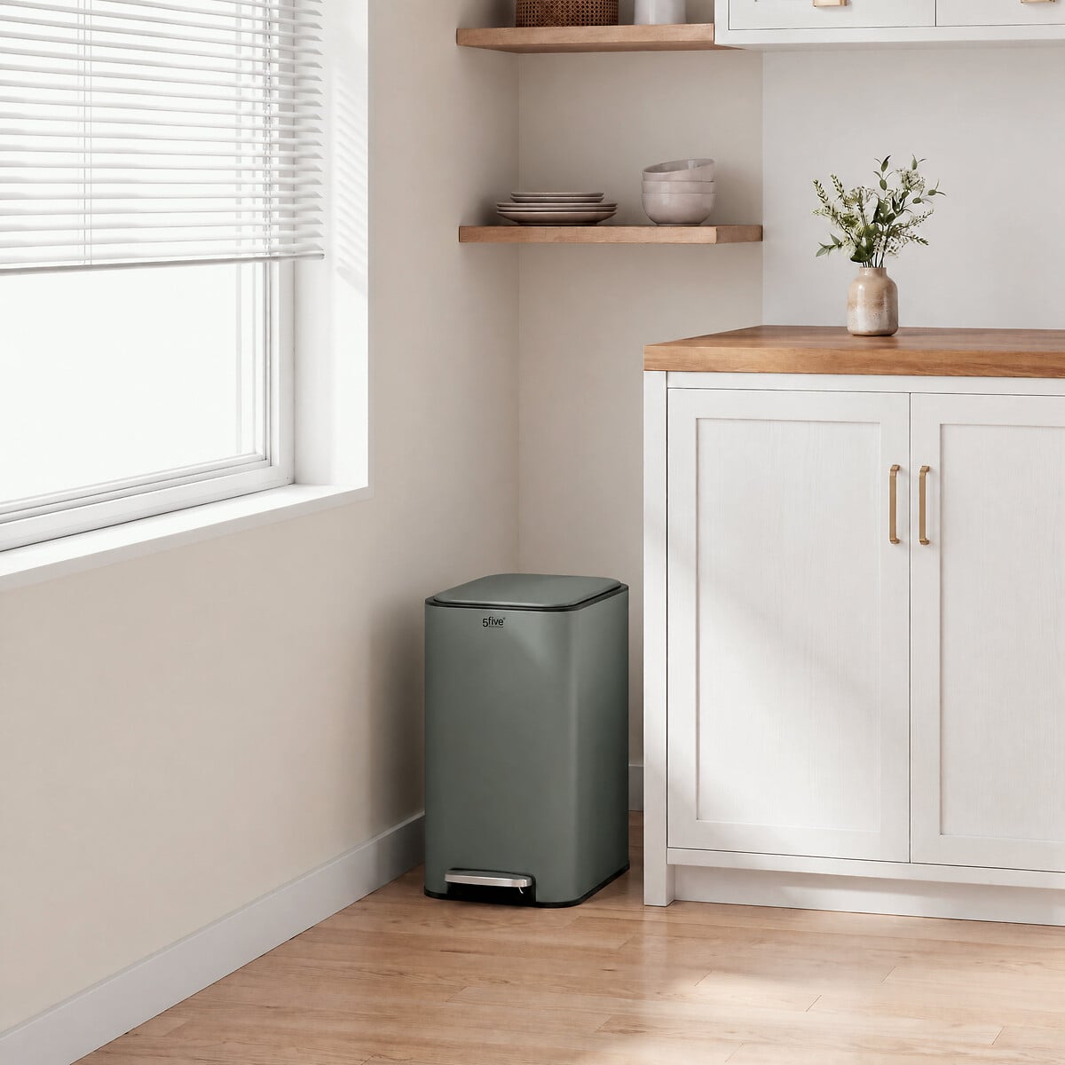Balde do lixo DELTA SLIM verde 20l