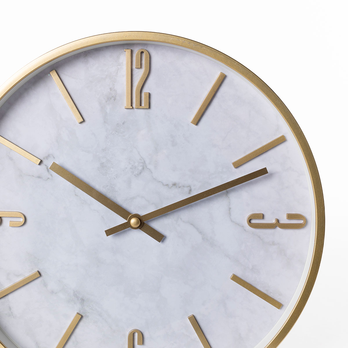 Rel&oacute;gio NATHALIE dourado com efeito m&aacute;rmore D29cm