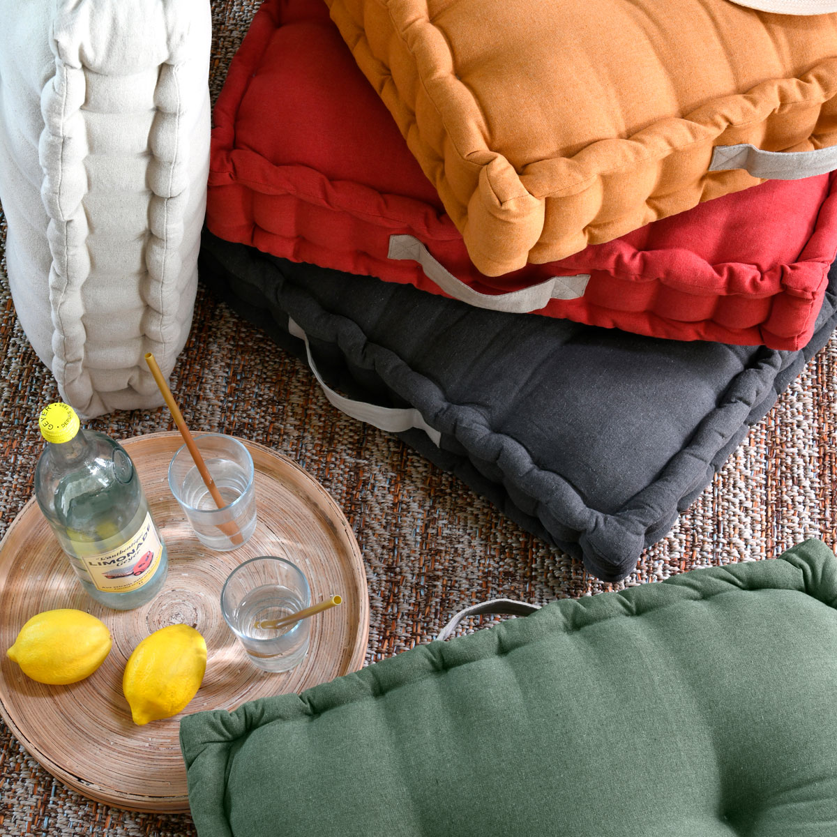 Almofada de ch&atilde;o RILAX verde em algod&atilde;o 60x60cm