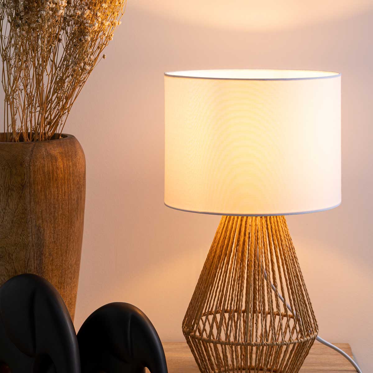 Candeeiro de mesa bege LILA,  Candeeiro de mesa bege LILA