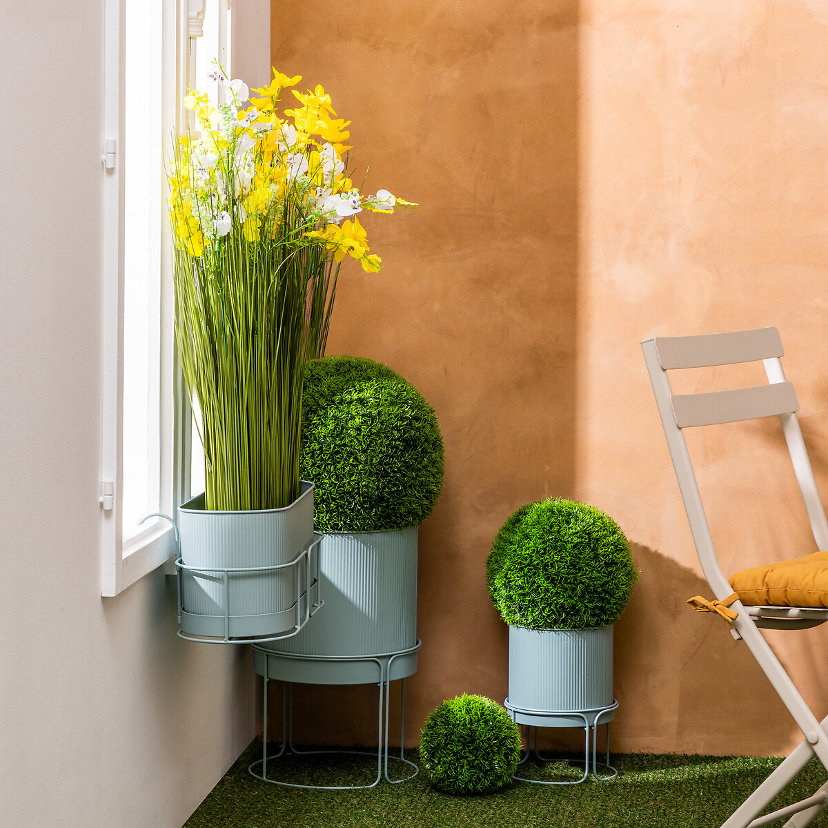 Floreira AZE em metal verde 47x18x20,5cm