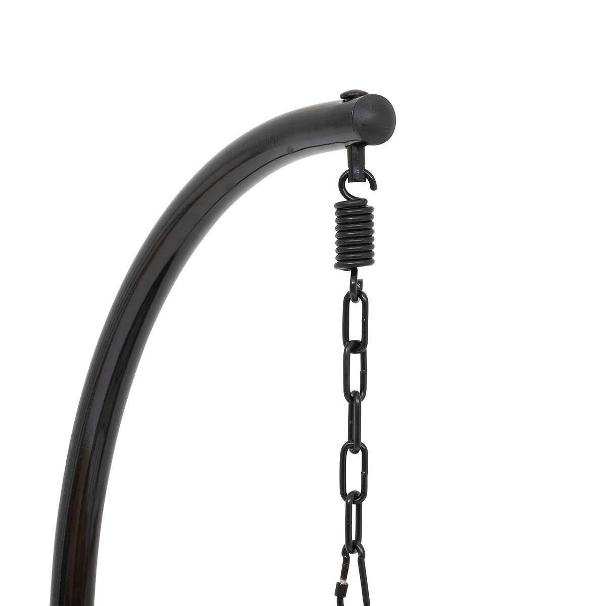 Cadeir&atilde;o baloi&ccedil;o preto com almofada bege