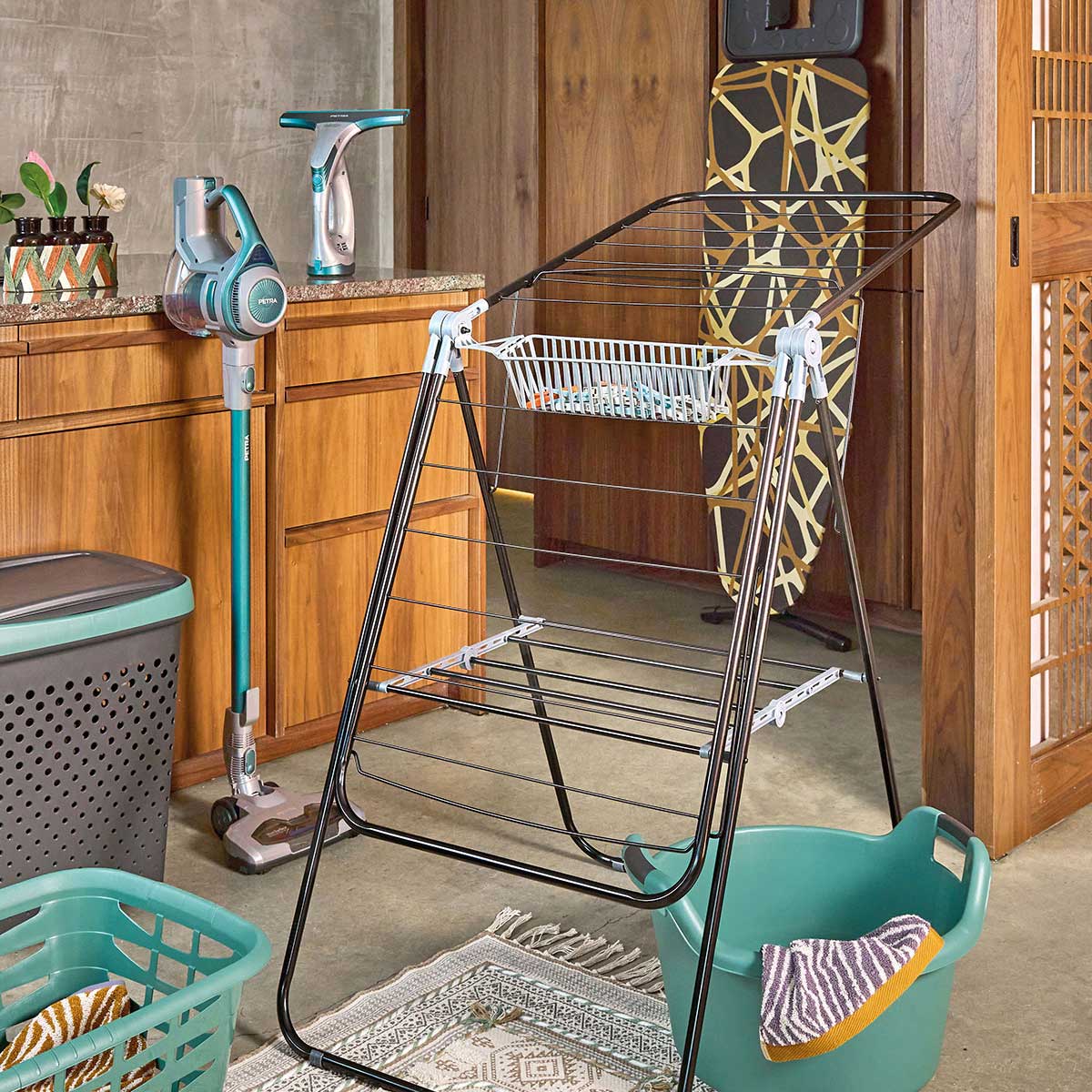 Aspirador vertical Petra sem fio 22,2v,  Aspirador vertical Petra sem fio 22,2v