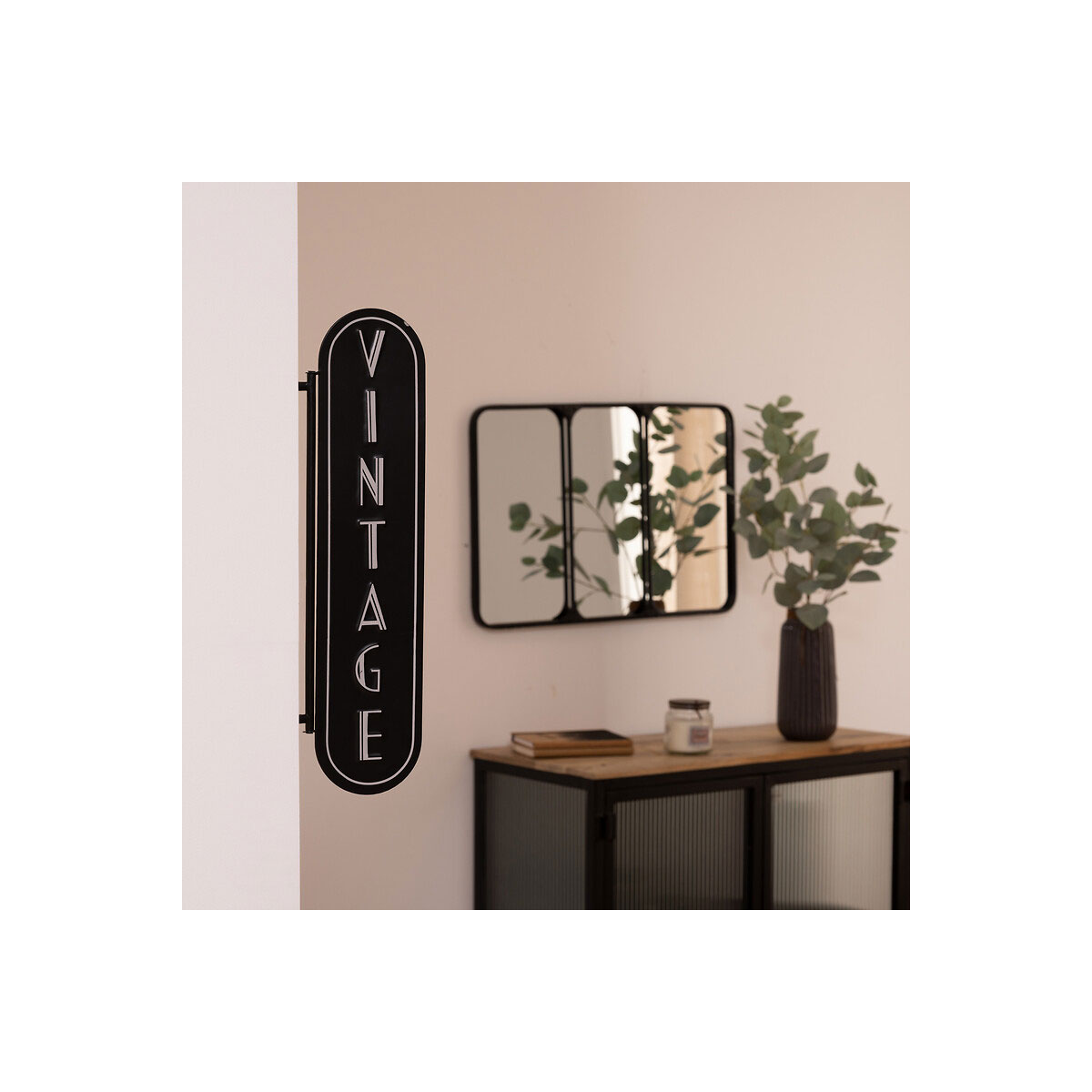 Placa decorativa VINTAGE preta em metal