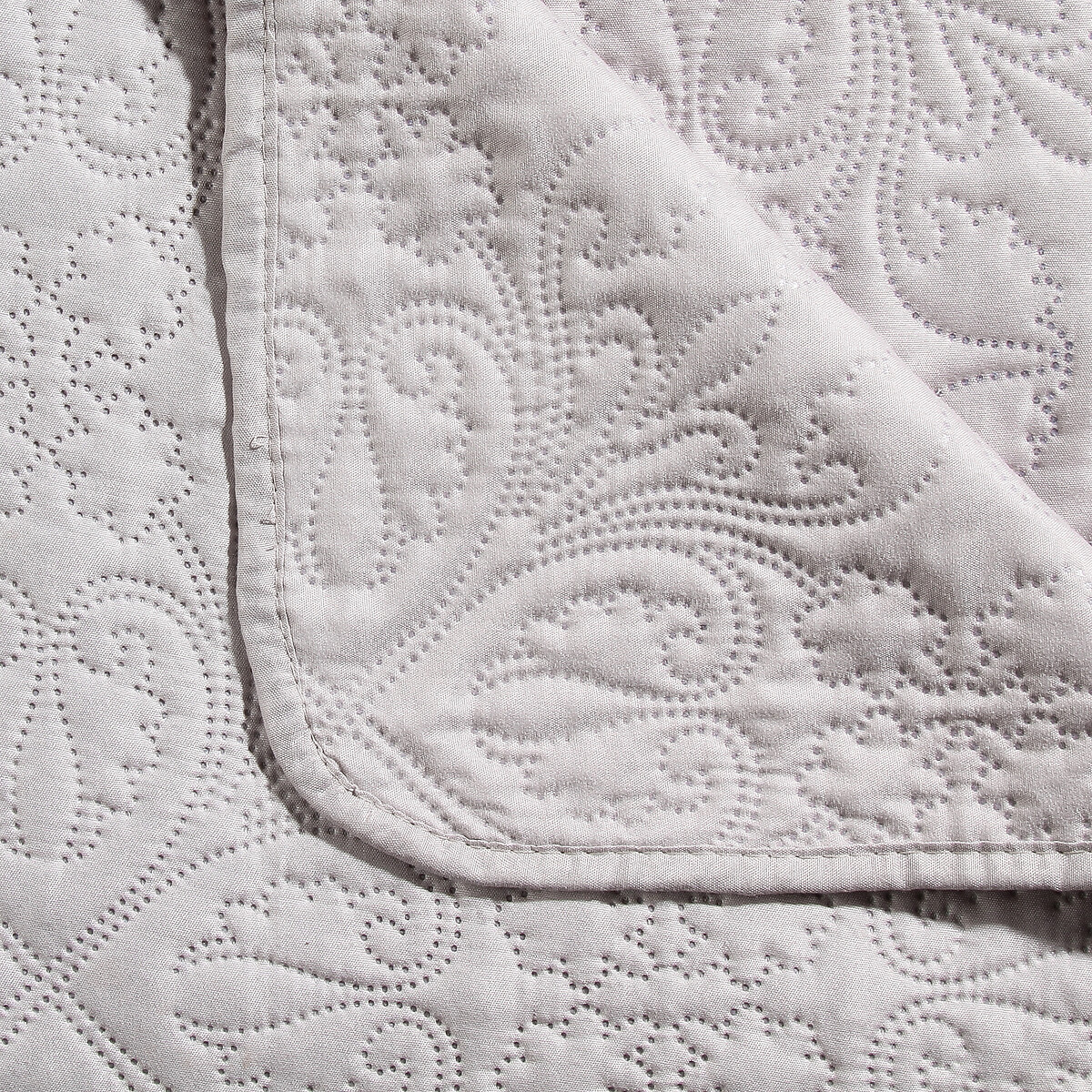 Colcha com 2 capas de almofada taupe 240x260cm