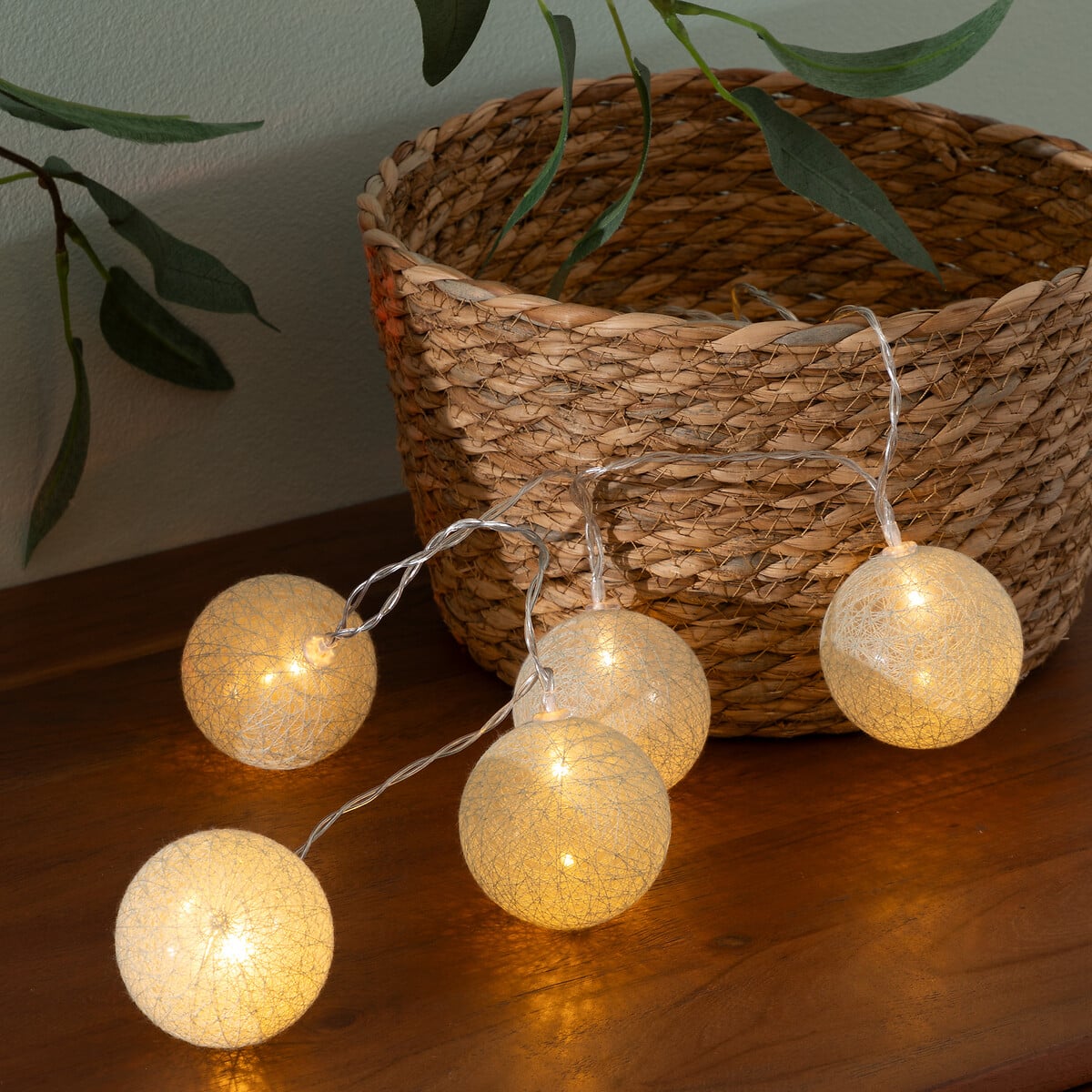Grinalda luminosa verde claro com 10 bolas LED