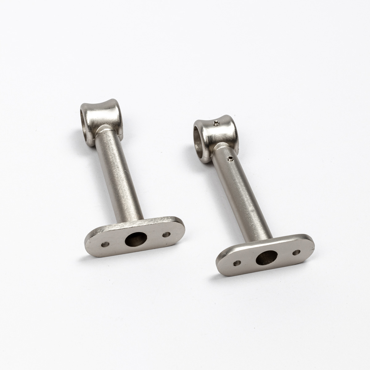 Conjunto 2 suportes prateados 90mm