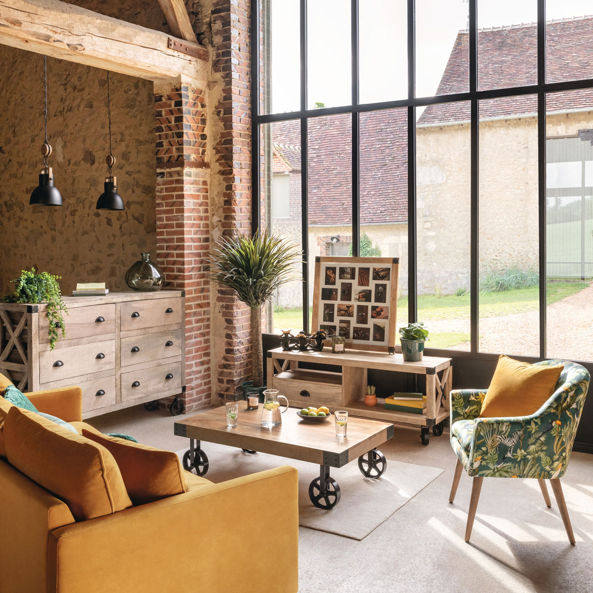 Aparador SILAS castanho em madeira com 6 gavetas