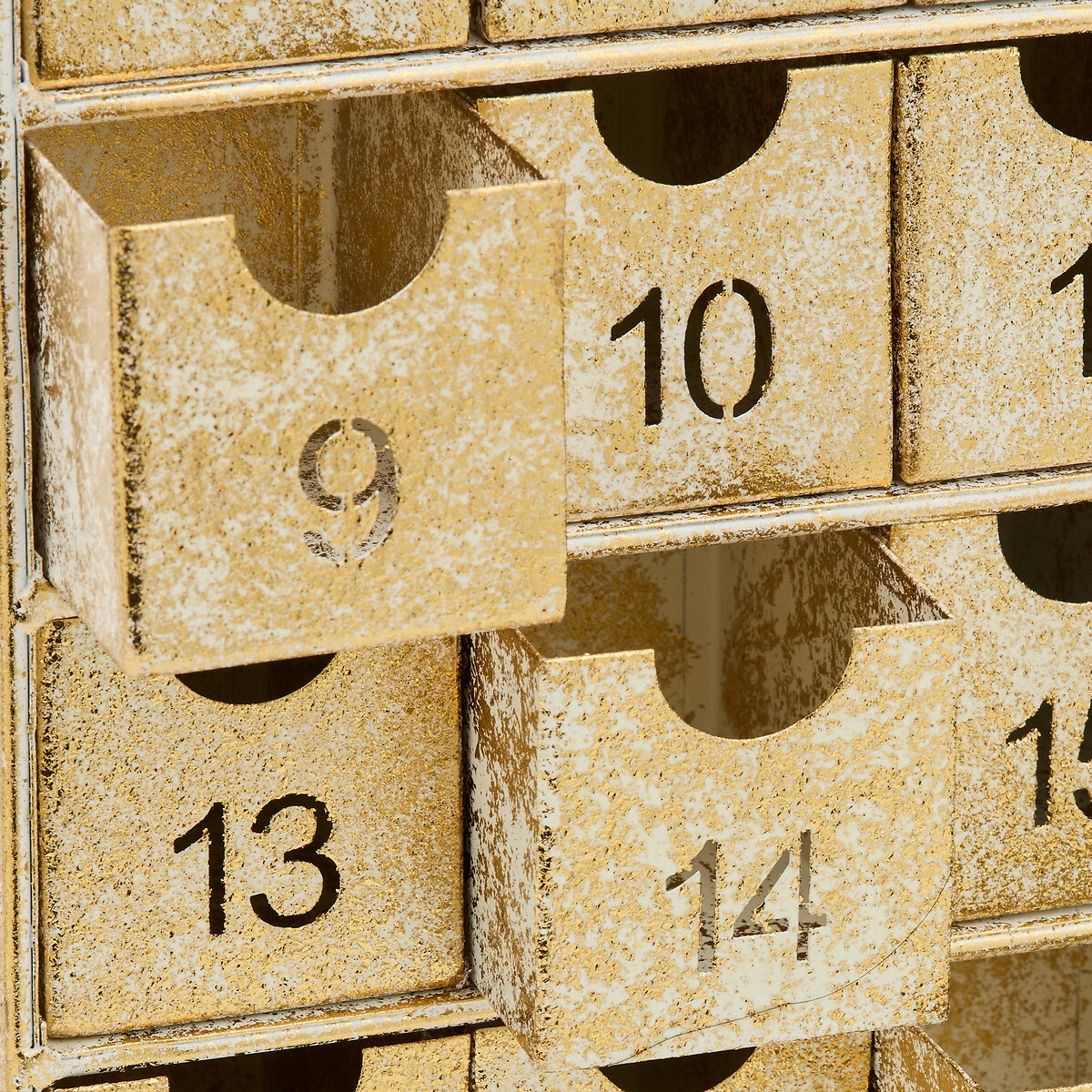 Calend&aacute;rio do advento dourado 25x10x50cm