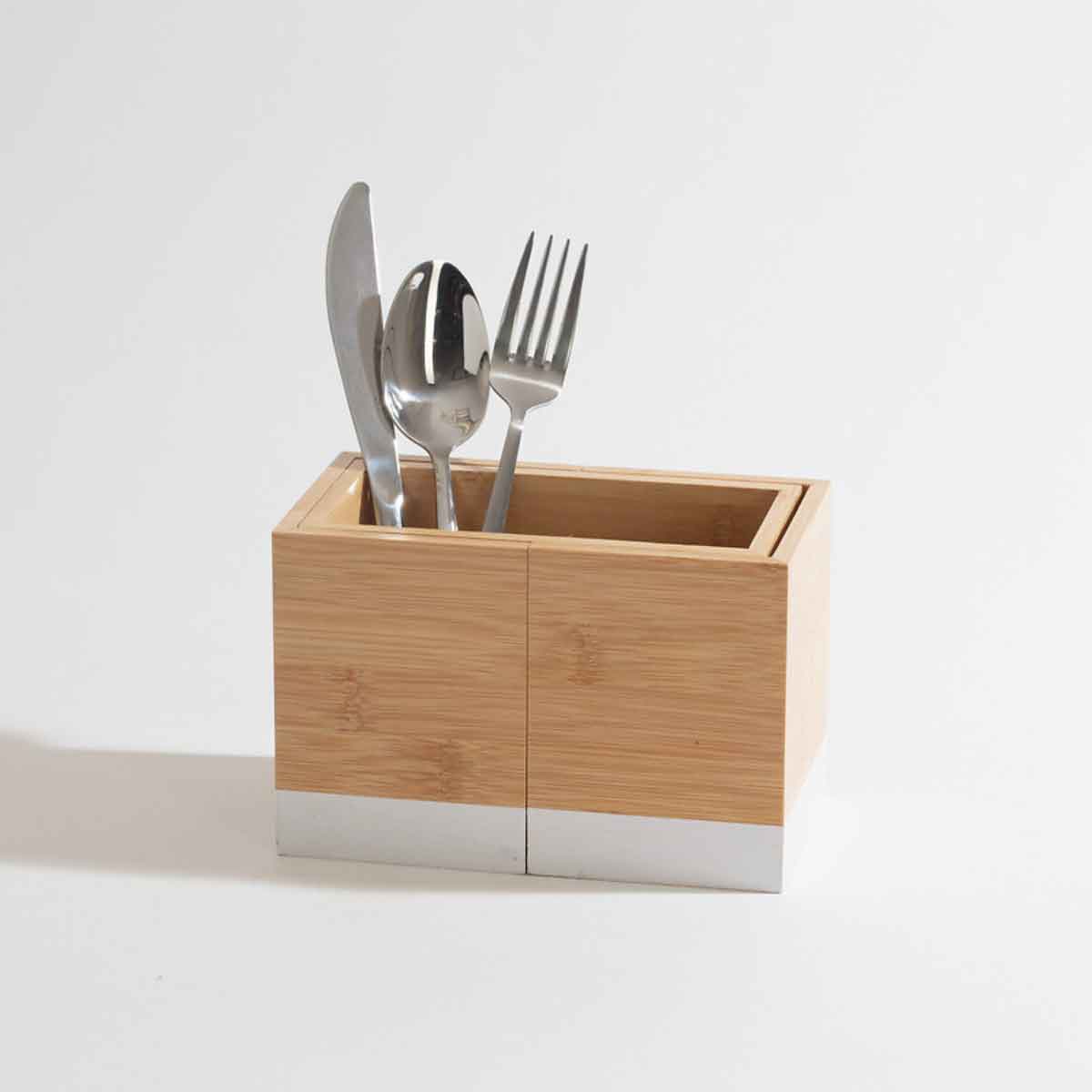 Armazenamento de talheres extens&iacute;vel em bambu