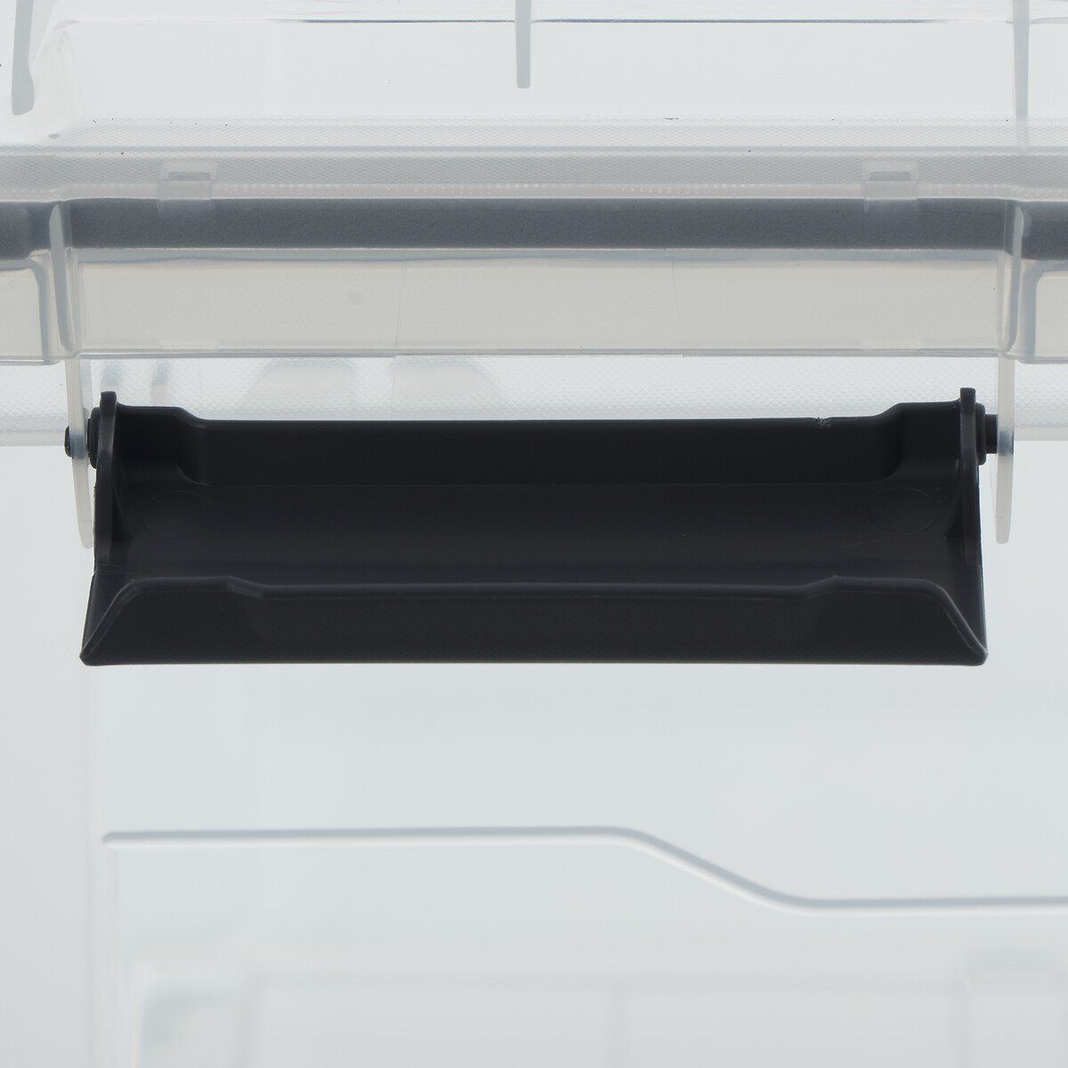 Caixa de arrumação com tampa em plástico 18l