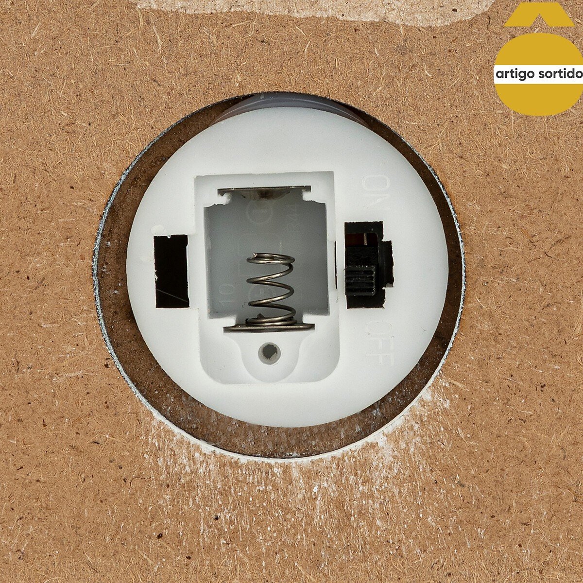 Casa decorativa vermelha e branca com led 6,5x9,5x11cm