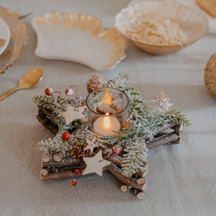 Castiçal estrela decorado em madeira e vidro,  Castiçal estrela decorado em madeira e vidro