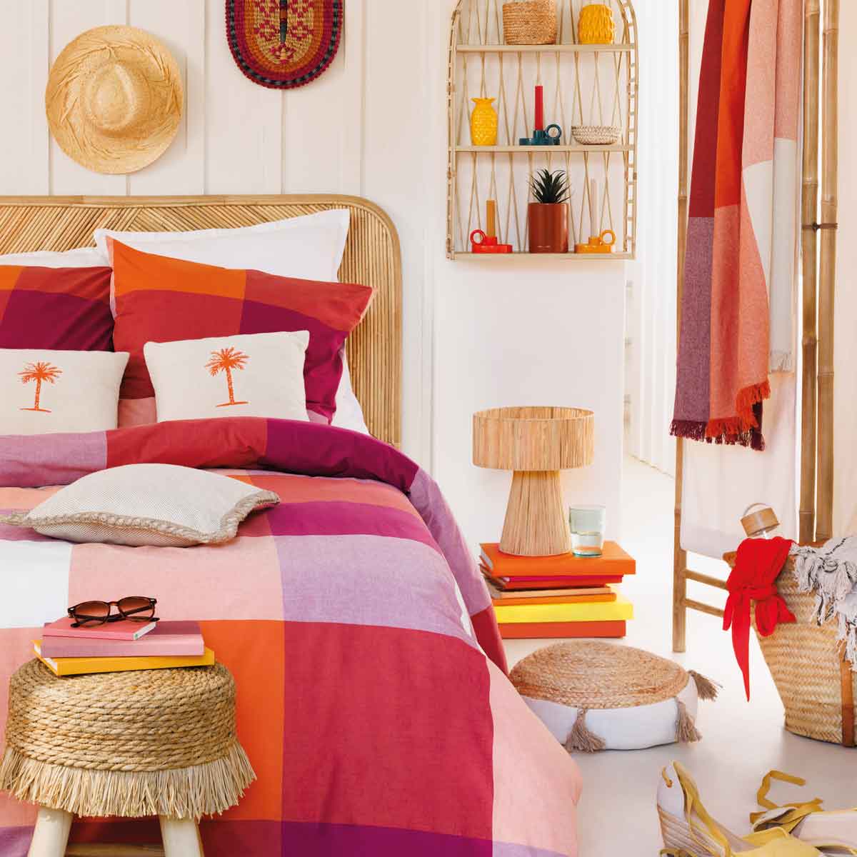 Almofada decorativa bordada YUCATAN 38x38cm