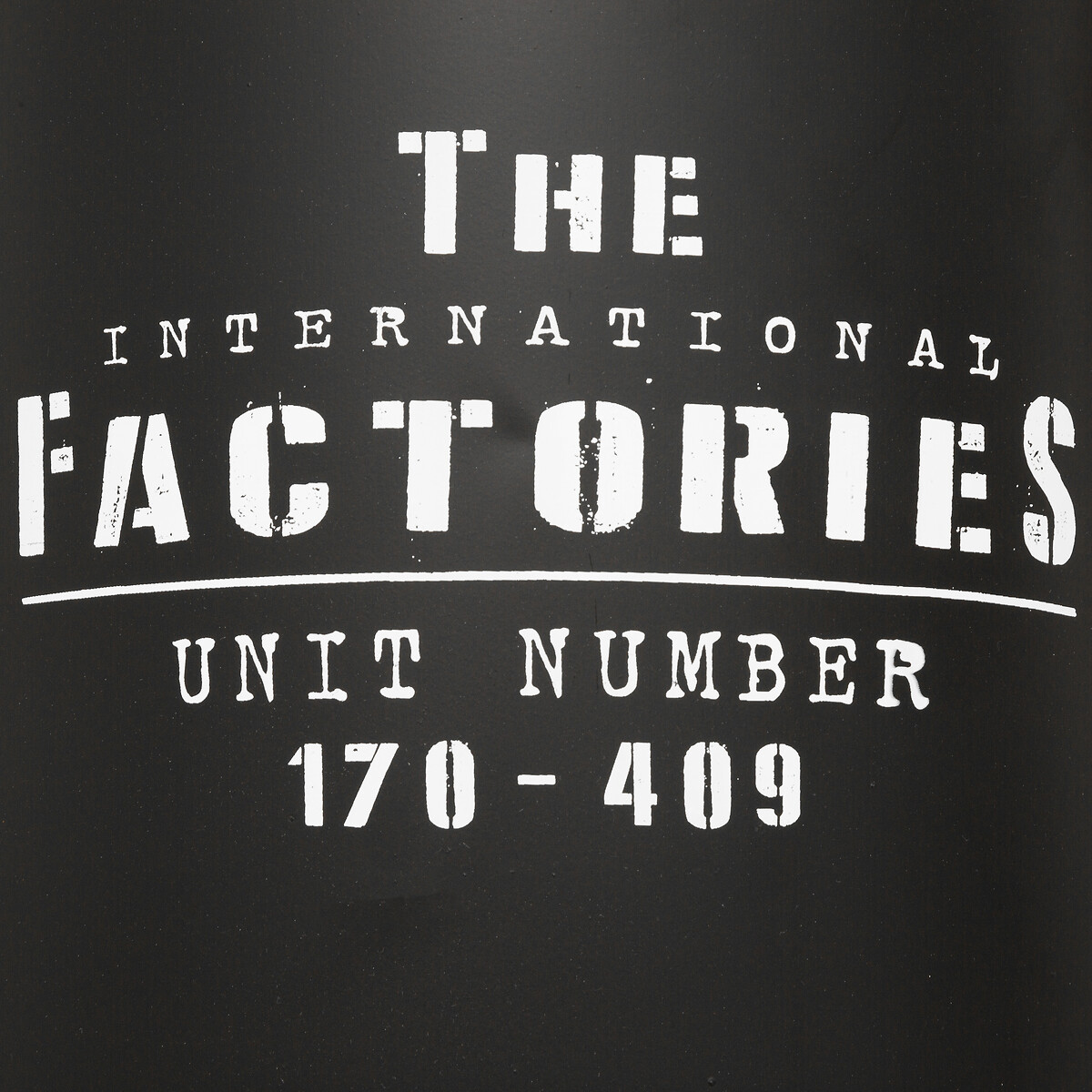 Pufe FACTORY preto em metal