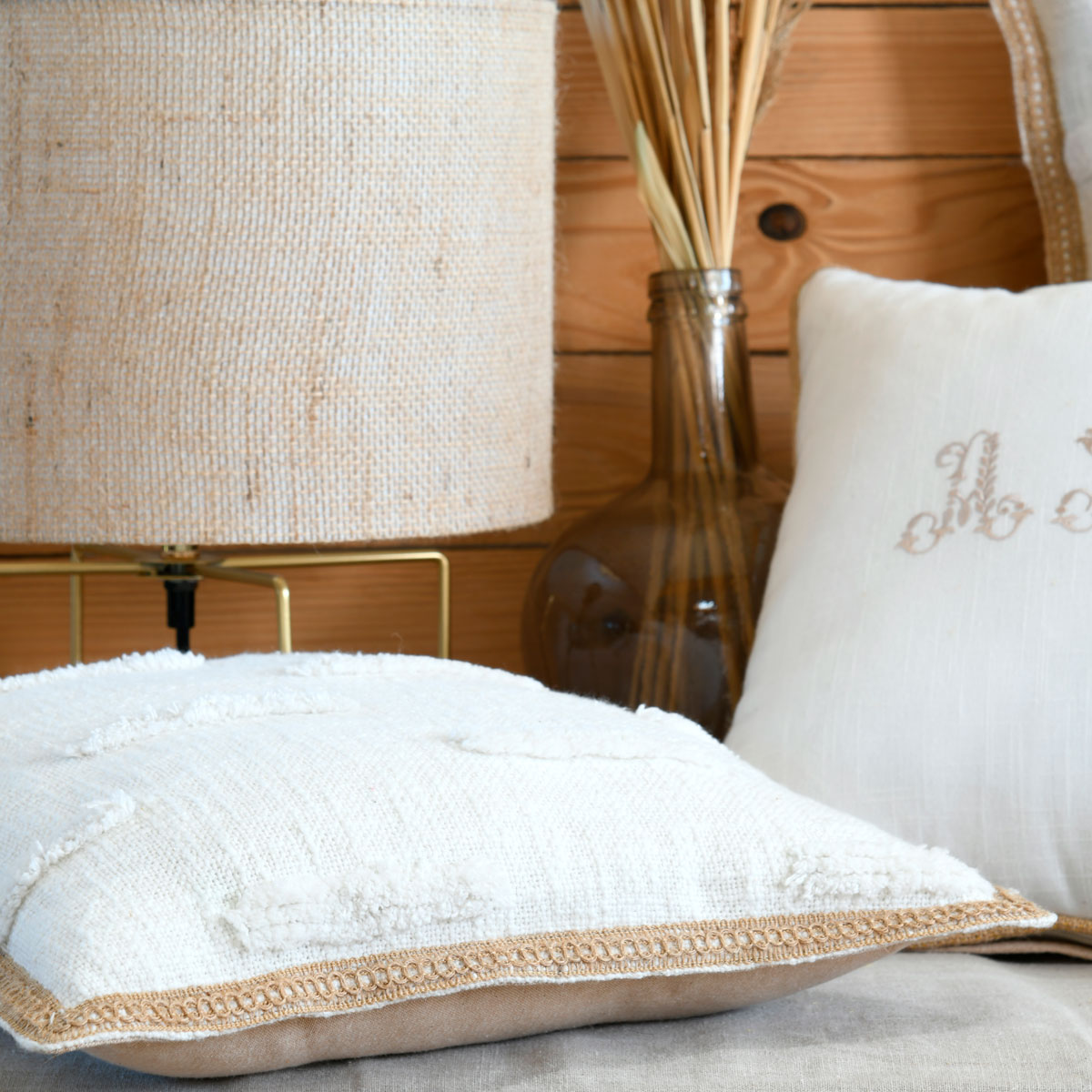 Almofada JOSEPHA cru em algod&atilde;o 40x40cm