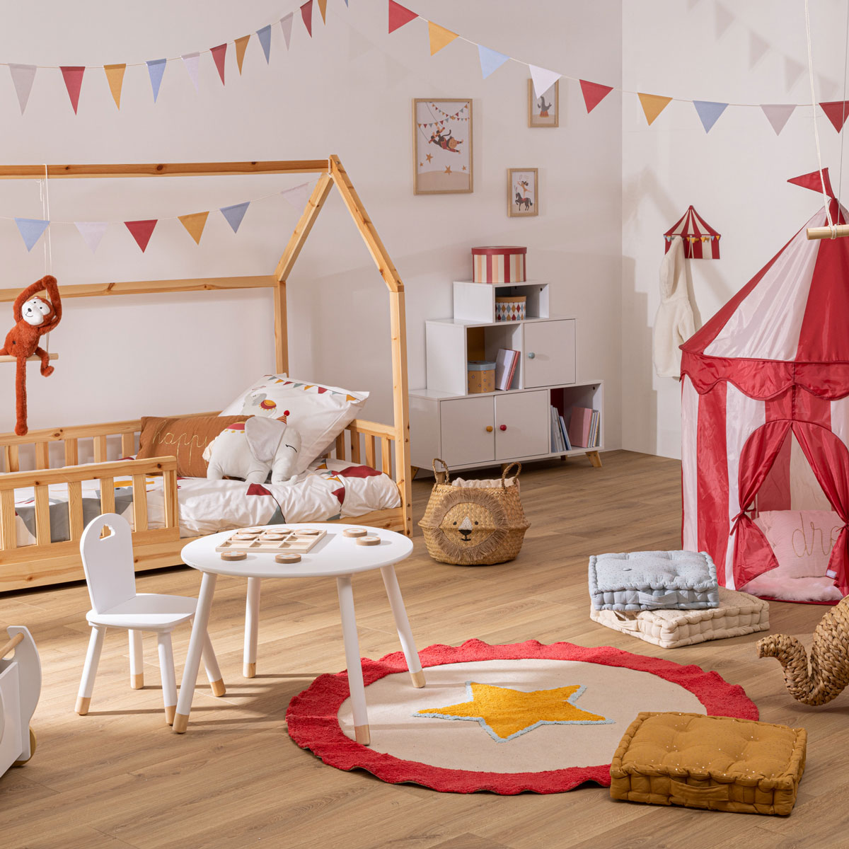 Cabide CIRCUS vermelho e cru em mdf