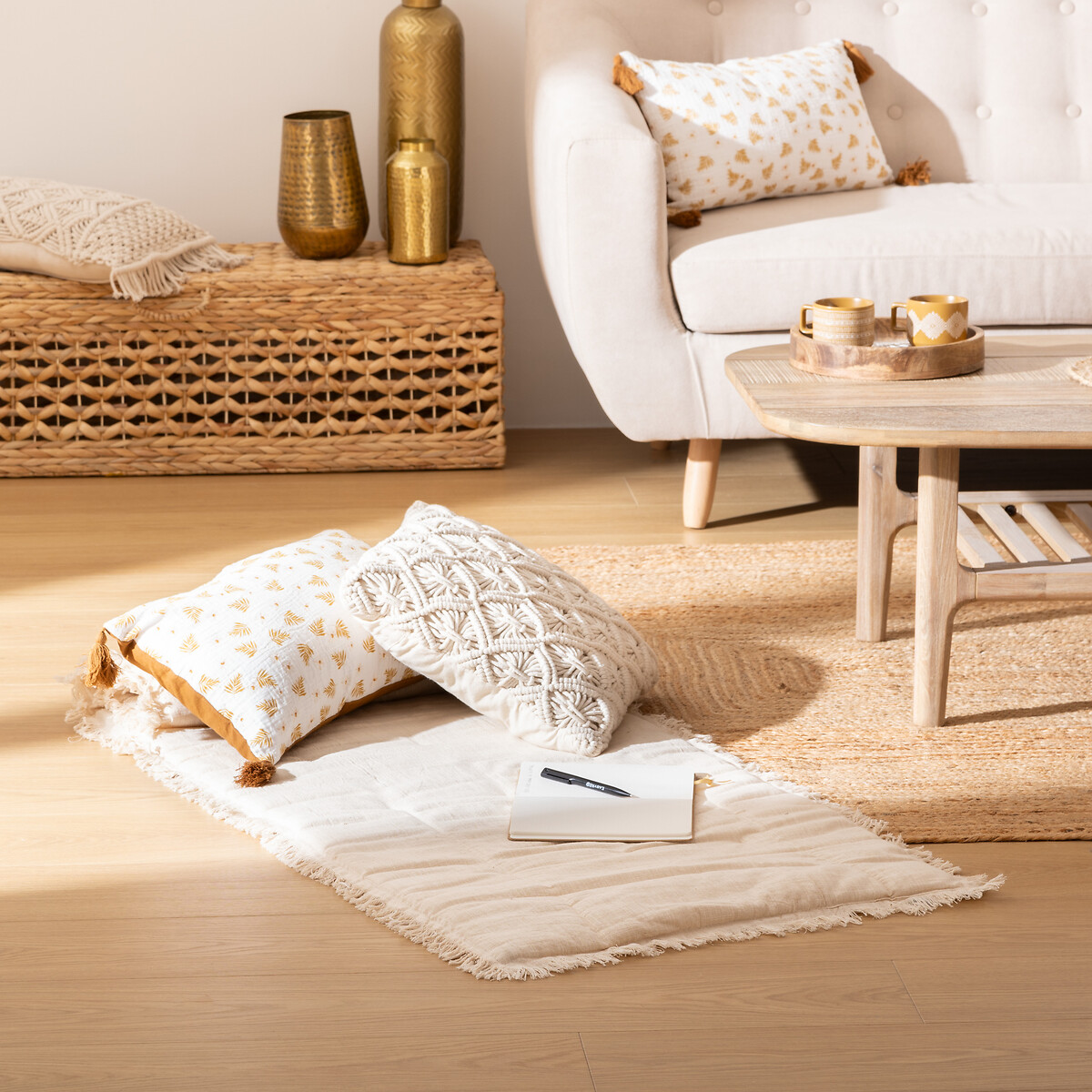 Edred&atilde;o fundo de cama RIVIERA bege 60x180cm