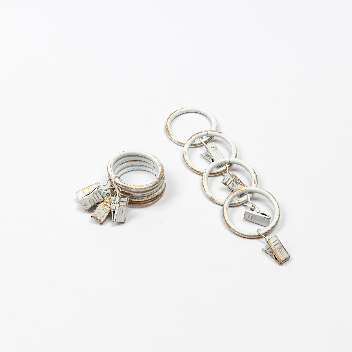 Conjunto de 8 argolas com mola branca e dourada