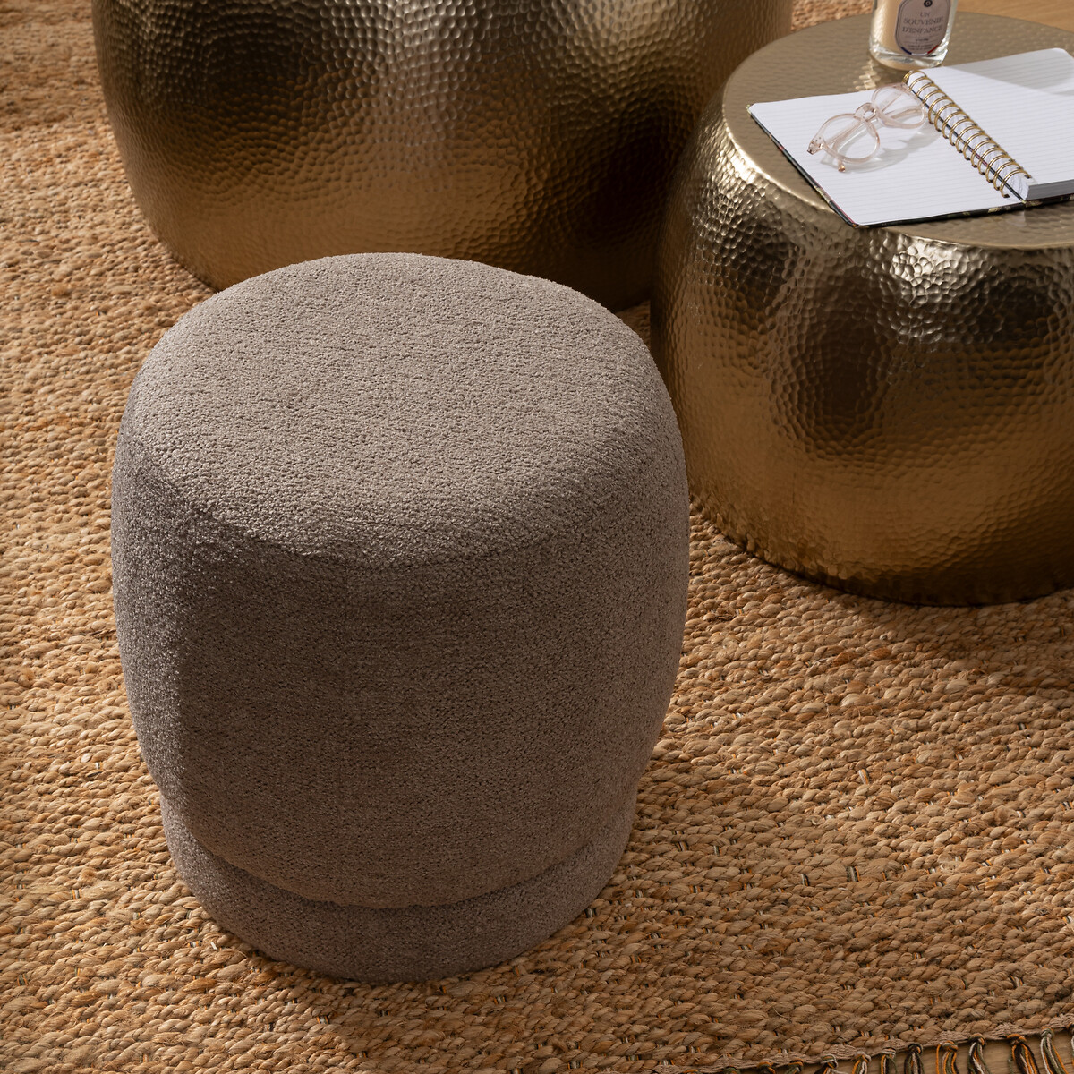 Pufe AMEA taupe em tecido D39x40cm