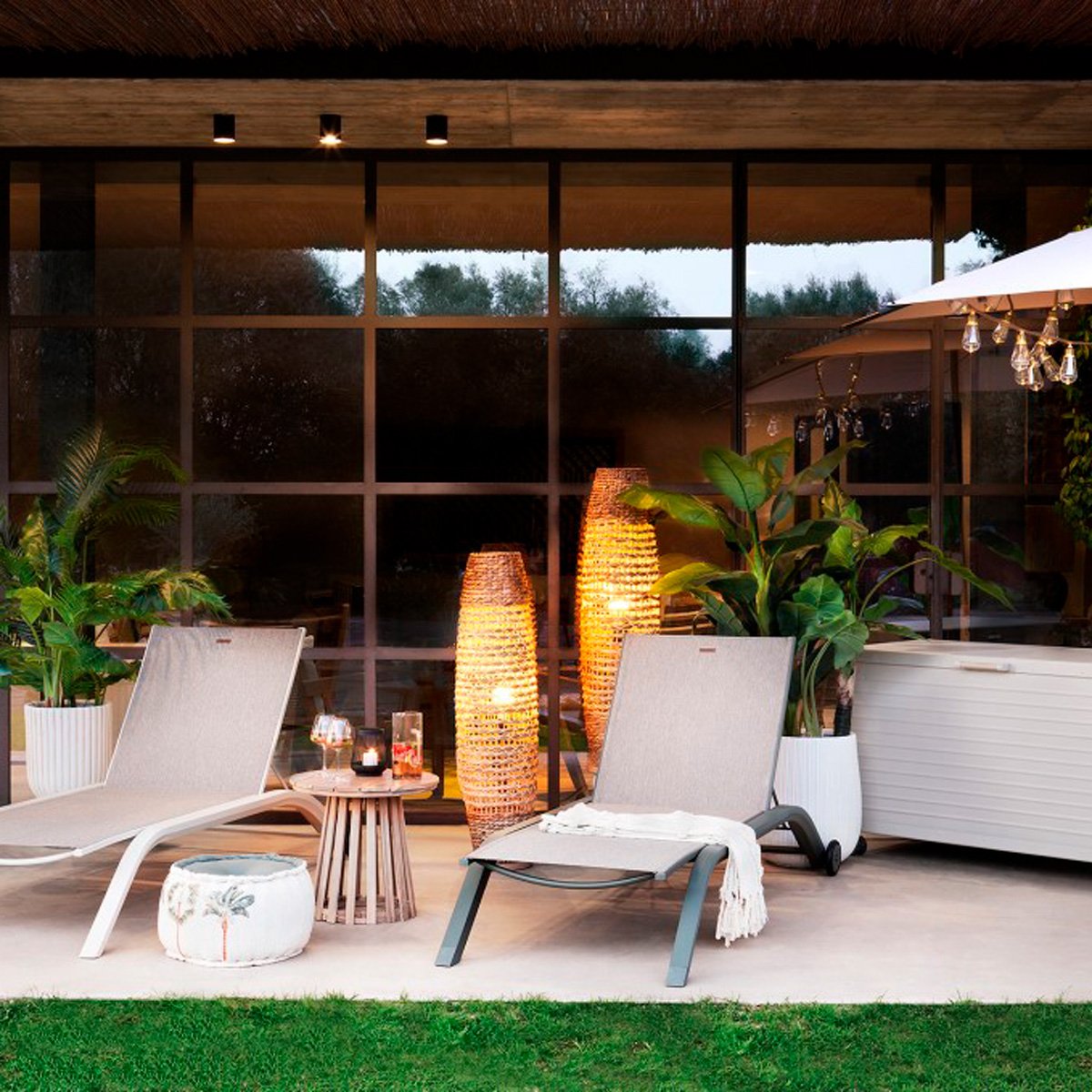 Espregui&ccedil;adeira JIMANI cinza antracite e graphite