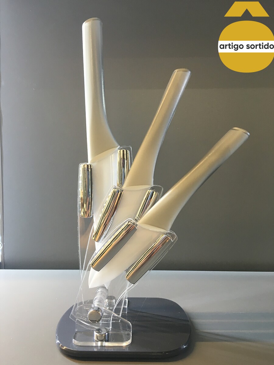 Conjunto de 3 facas com suporte