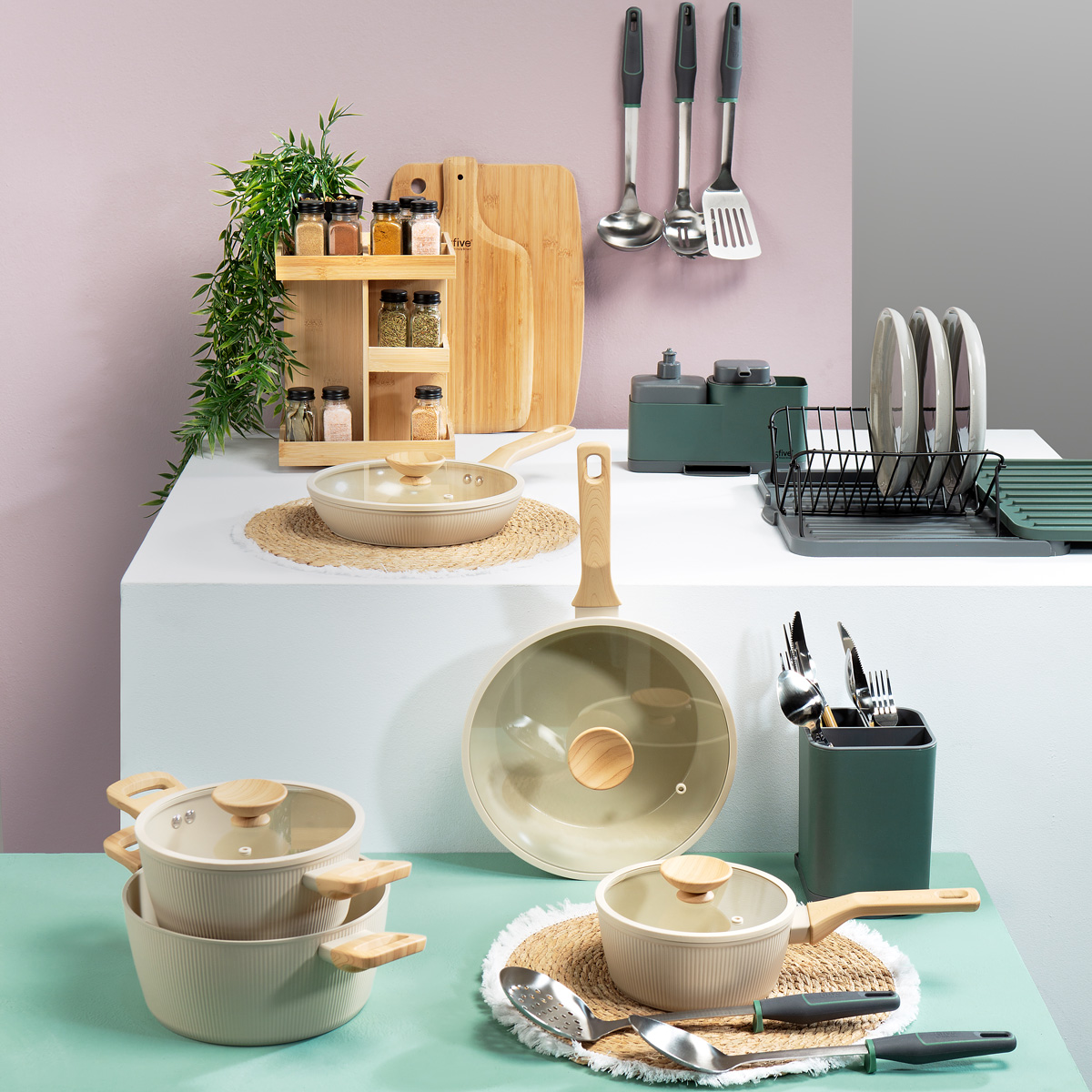 Trem de cozinha 5 pe&ccedil;as AMY bege