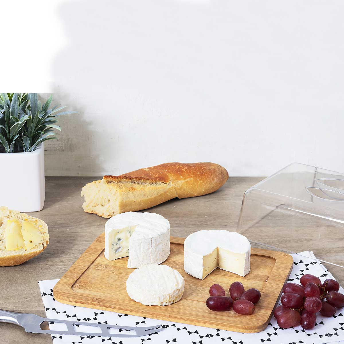 Queijeira em bambu com tampa