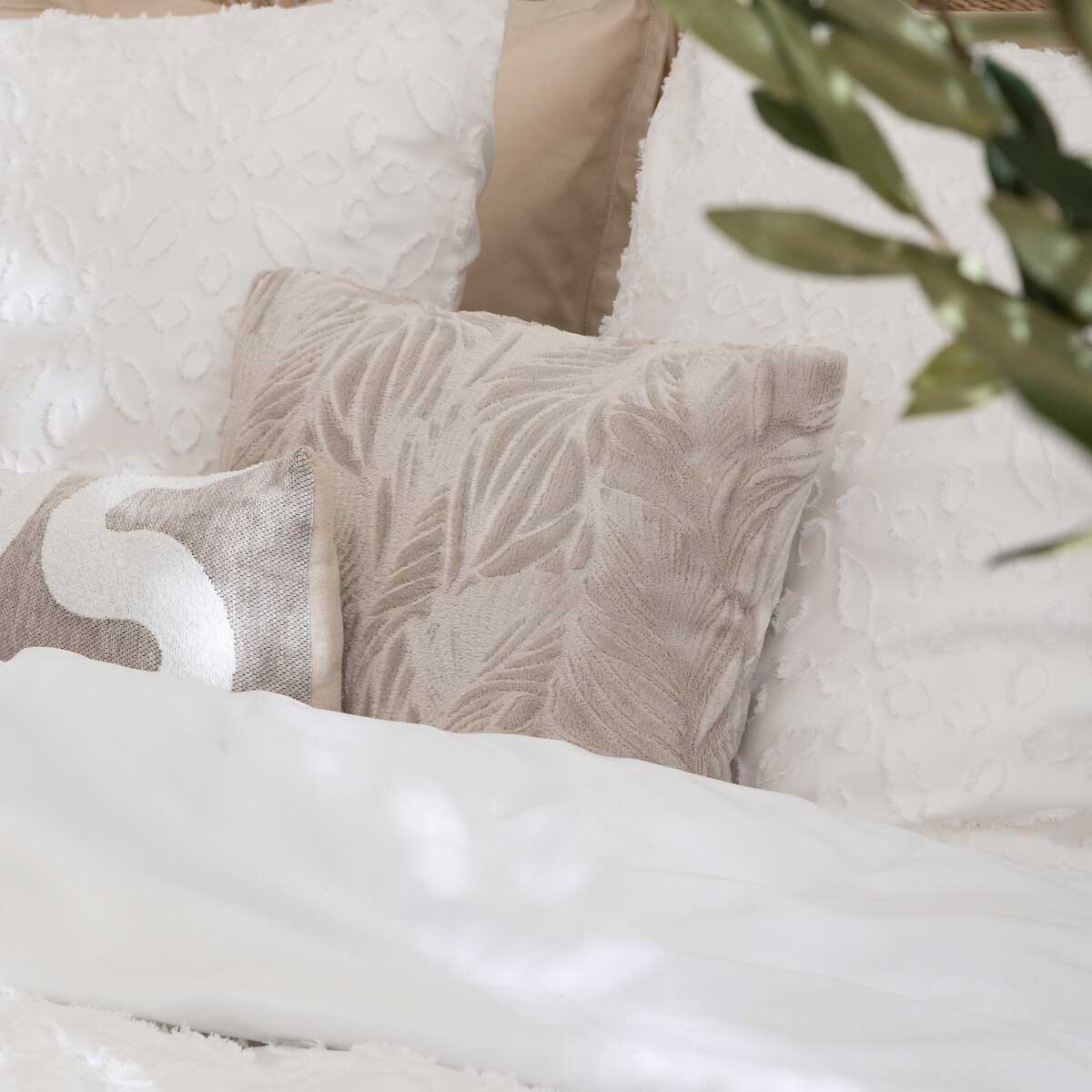 Almofada Ryo Em Flanela Bege 40x40cm