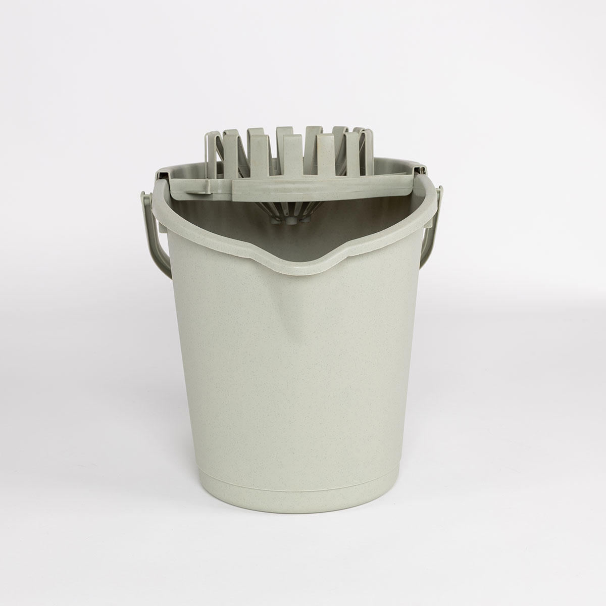 Balde verde com espremedor 16L