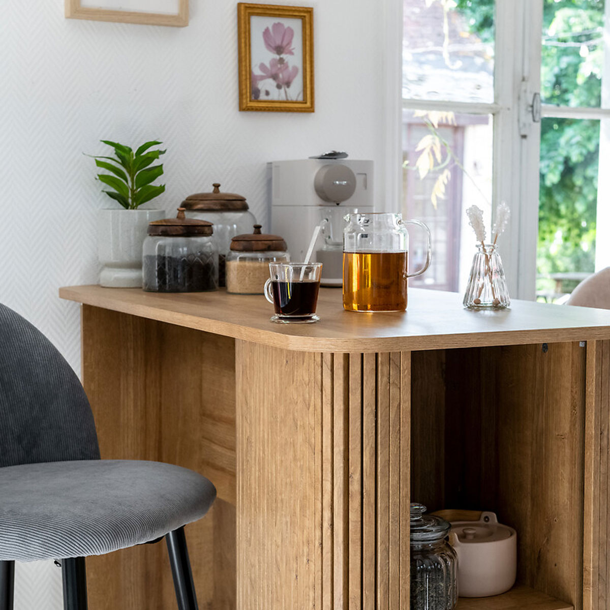 Ch&aacute;vena de ch&aacute; em vidro