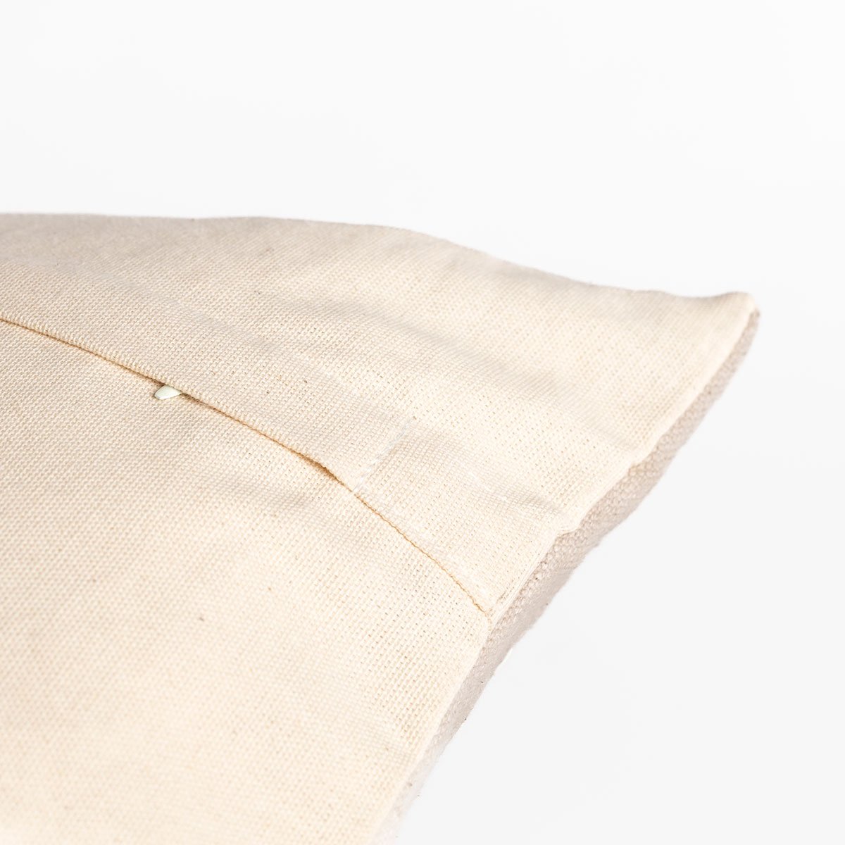 Almofada bordada DAISY cinza com flores 30x50cm