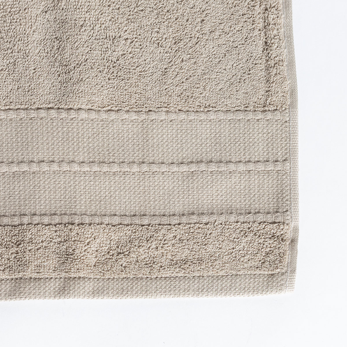 Toalha de mãos ESSENZA castanho claro 50x90cm