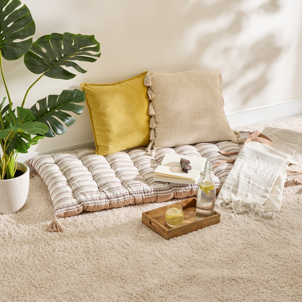 Coxim de ch&atilde;o GROOVE bege